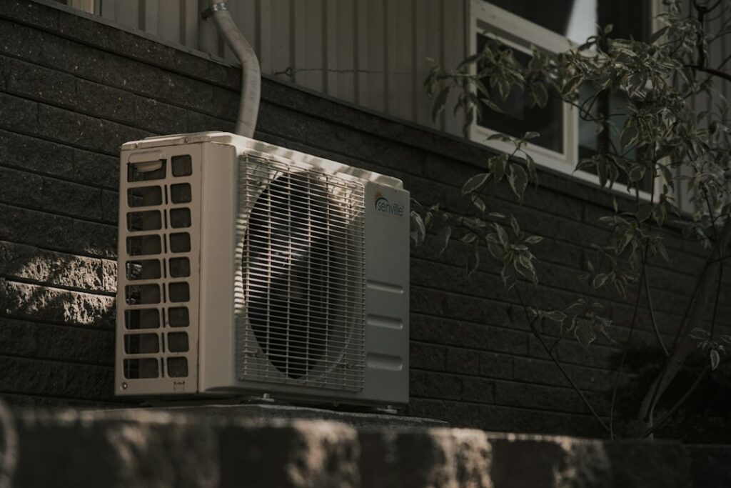 Cost of AC Replacement vs Repair in Canada