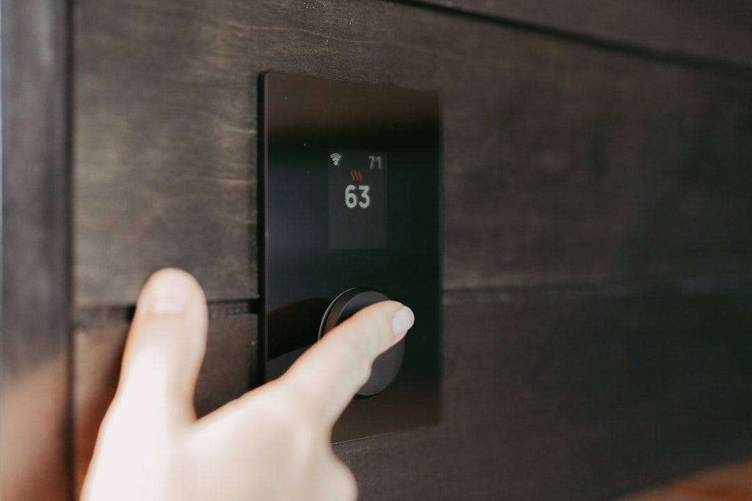What is the Ideal Thermostat Setting for Winter in Canada?
