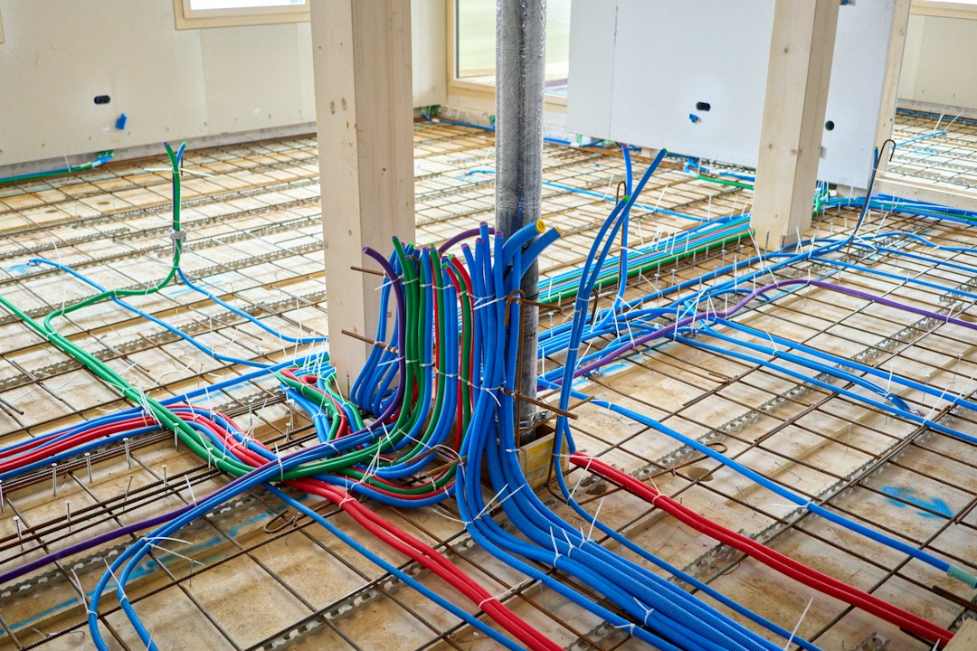 Can a Heat Pump Work with Radiant Floor Heating?